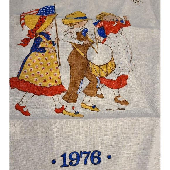 VTG 1976 Linen Calendar Towel "It's a Grand Ole Year to Celebrate" Holly Hobbie - Picture 4 of 8